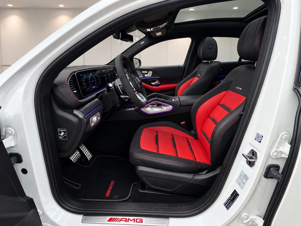 Mercedes-Benz GLE 63 AMG 2023 г. Белый, пробег 21950 км