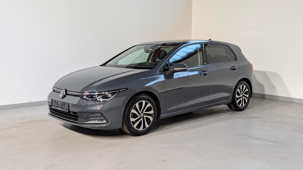 Volkswagen Golf 2022 г. Серый, пробег 55100 км