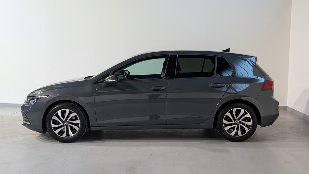 Volkswagen Golf 2022 г. Серый, пробег 55100 км