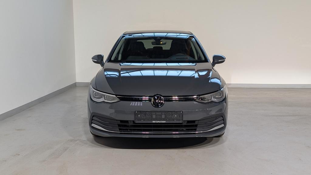 Volkswagen Golf 2022 г. Серый, пробег 55100 км