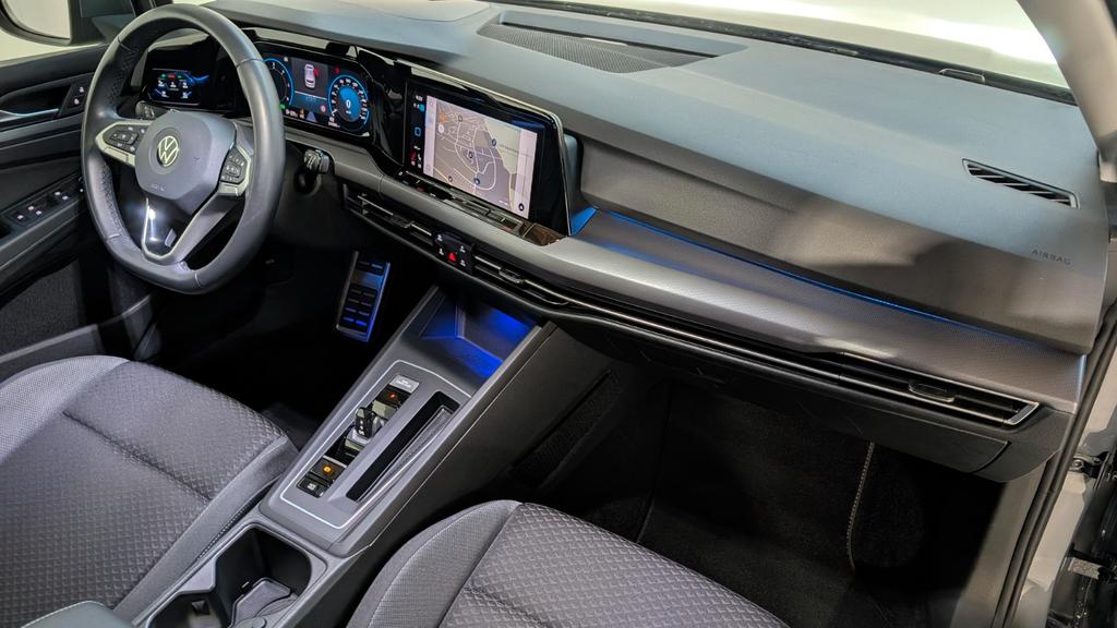 Volkswagen Golf 2022 г. Серый, пробег 55100 км