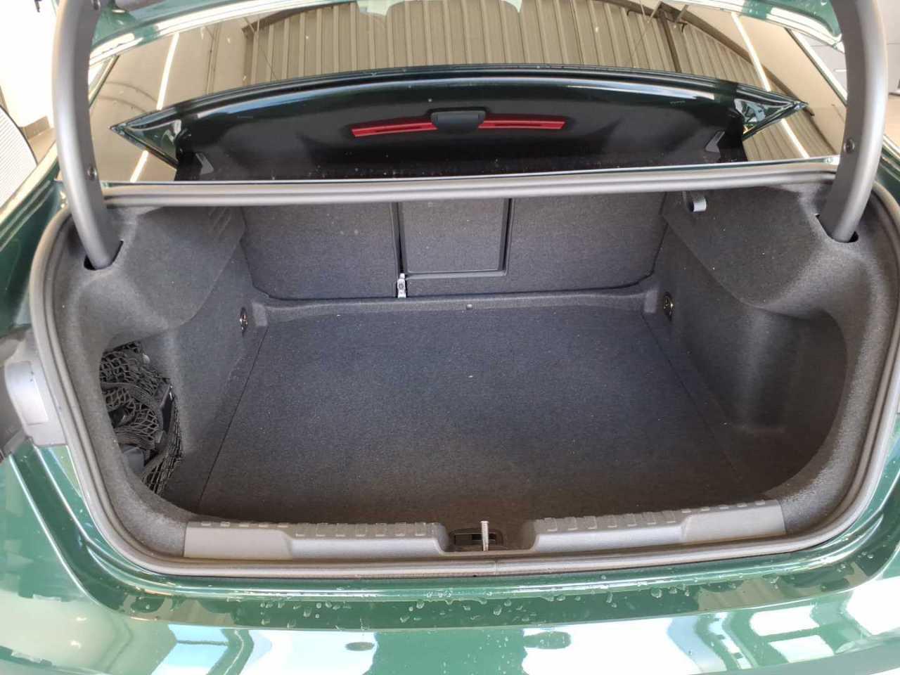 Audi S3 2024 г. Зелёный, пробег 29300 км