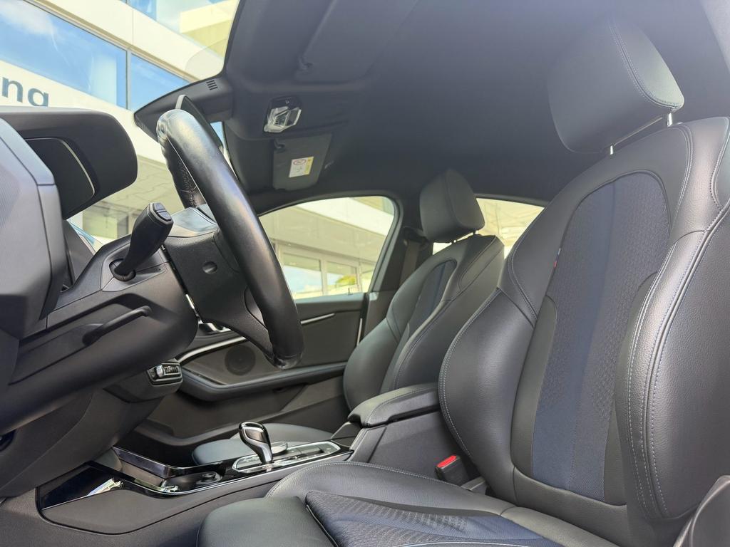 BMW 218 GRAN COUPÉ 2022 г. Белый, пробег 49590 км