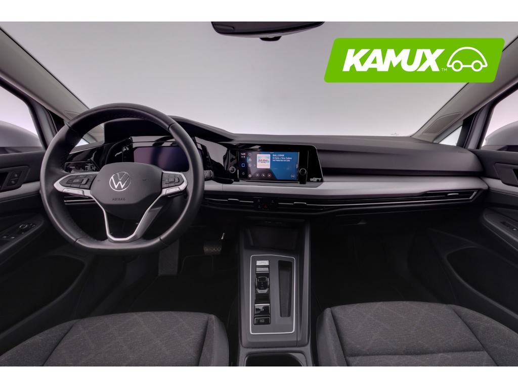 Volkswagen Golf 2024 г. Серебристый, пробег 32473 км
