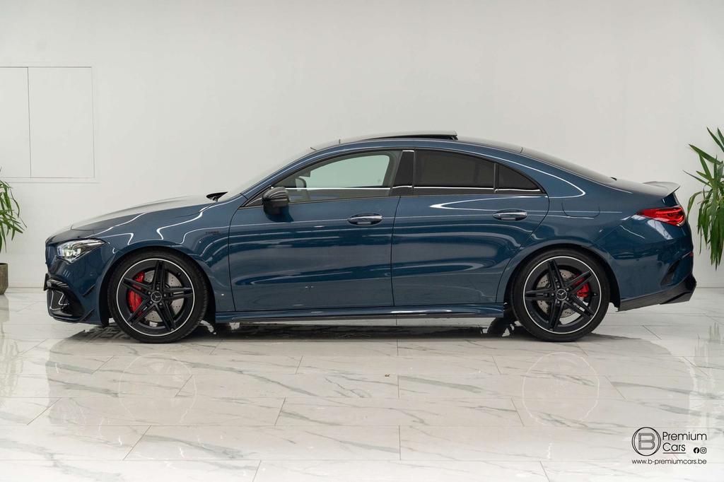 Mercedes-Benz CLA 45 AMG 2023 г. Синий, пробег 30000 км
