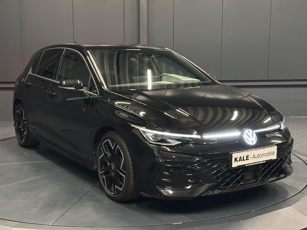 Volkswagen Golf 2025 г. Чёрный, пробег 24850 км