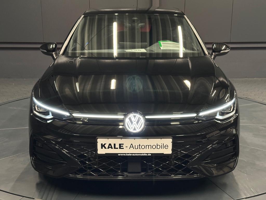 Volkswagen Golf 2025 г. Чёрный, пробег 24850 км