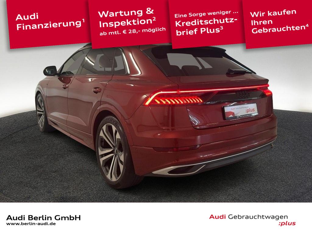 Audi Q8 2022 г. Красный, пробег 52400 км