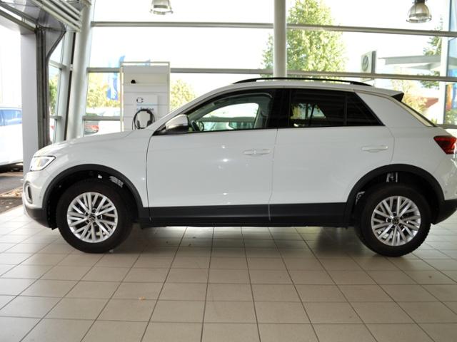 Volkswagen T-Roc 2023 г. Белый, пробег 28495 км