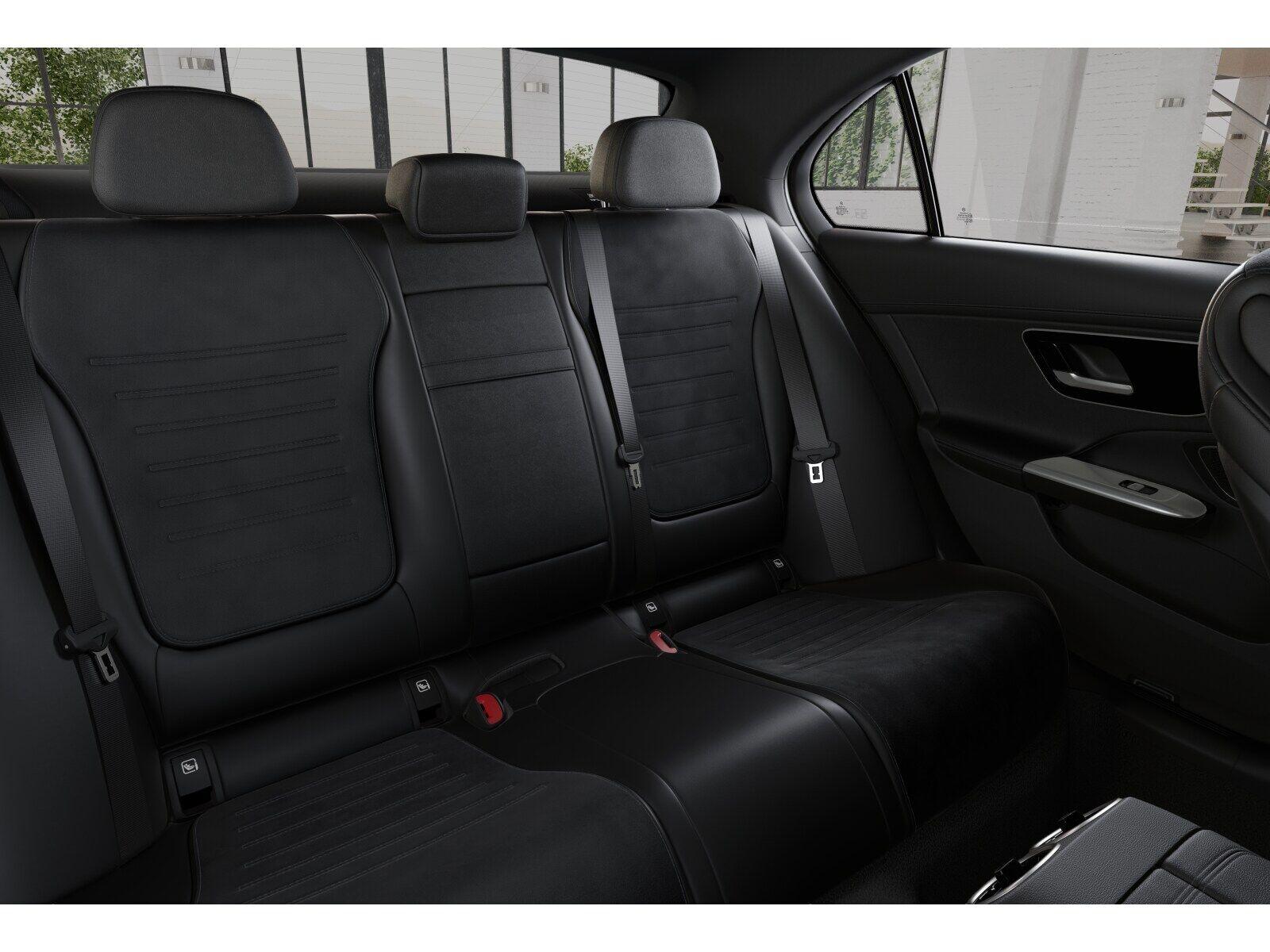 Mercedes-Benz C 200 2024 г. Чёрный, пробег 5545 км