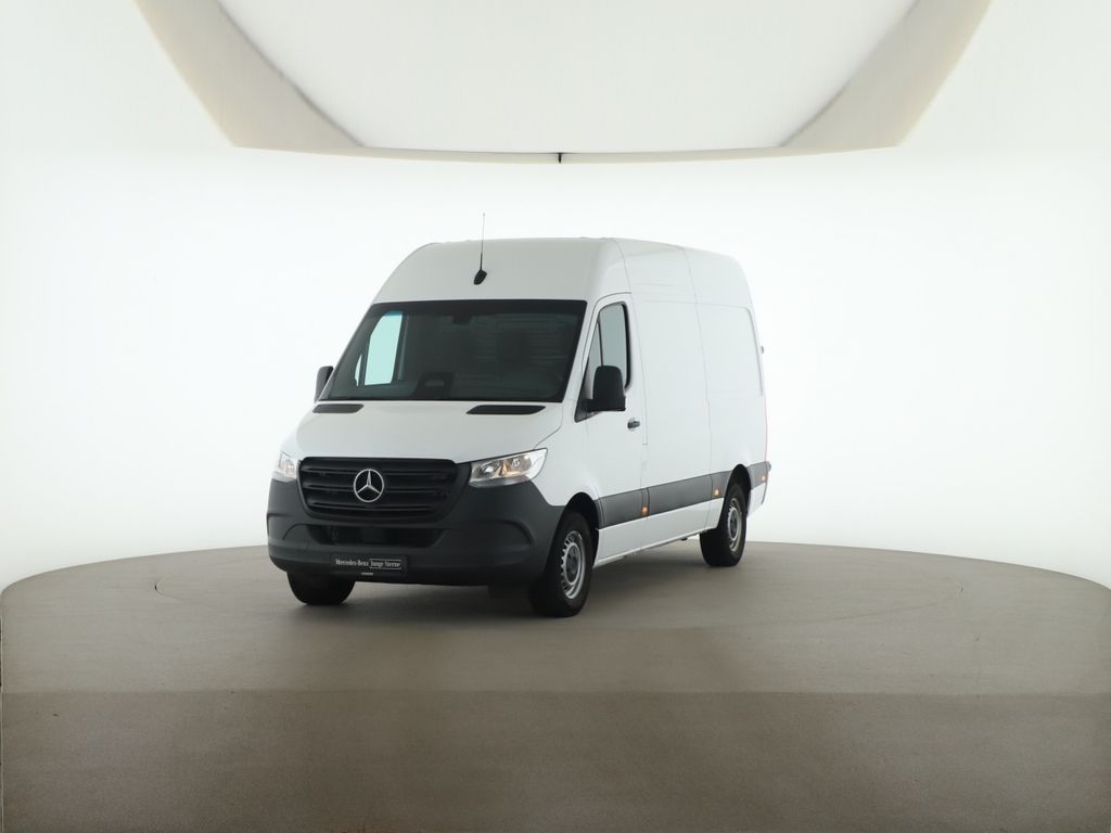 Mercedes-Benz SPRINTER 2025 г. Белый, пробег 37900 км