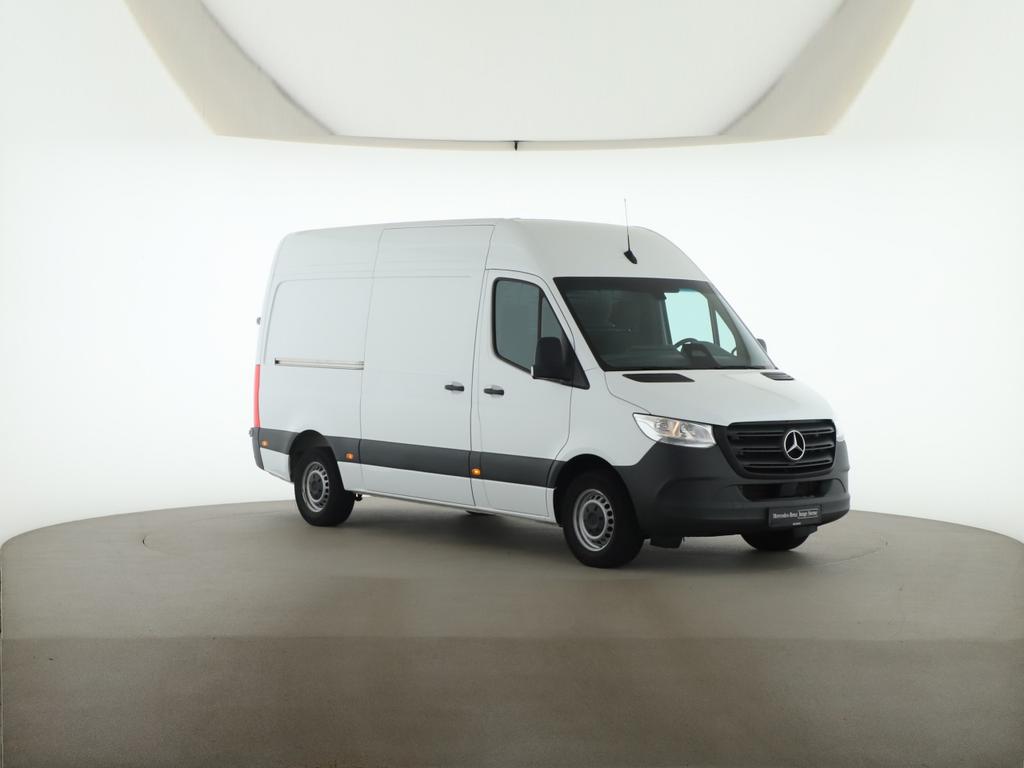 Mercedes-Benz SPRINTER 2025 г. Белый, пробег 37900 км