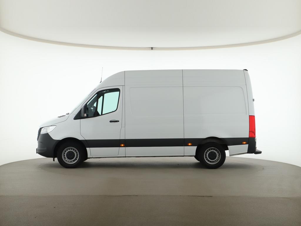 Mercedes-Benz SPRINTER 2025 г. Белый, пробег 36900 км
