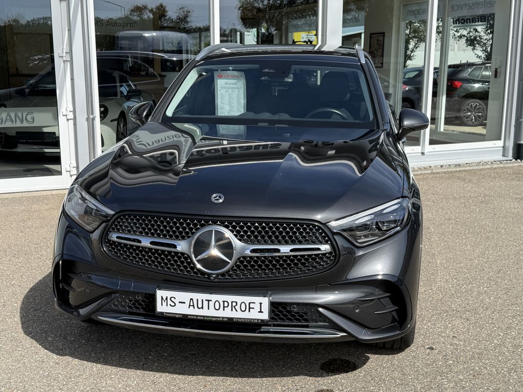 Mercedes-Benz GLC 200 2023 г. Серый, пробег 39065 км