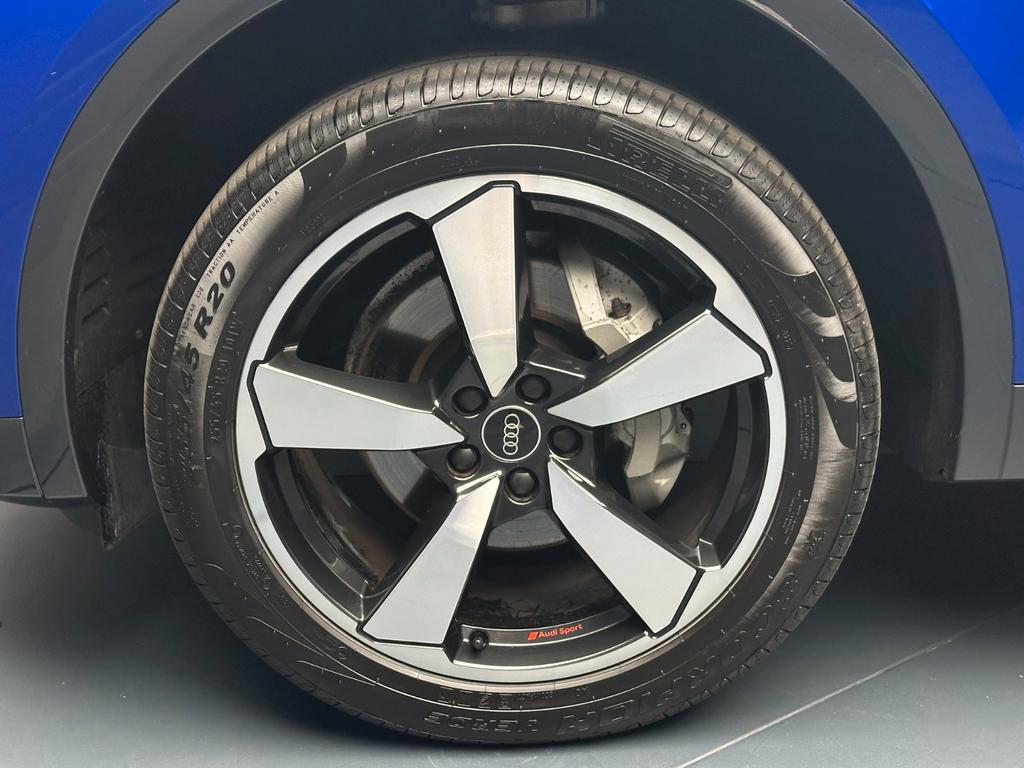 Audi Q5 2024 г. Синий, пробег 49000 км