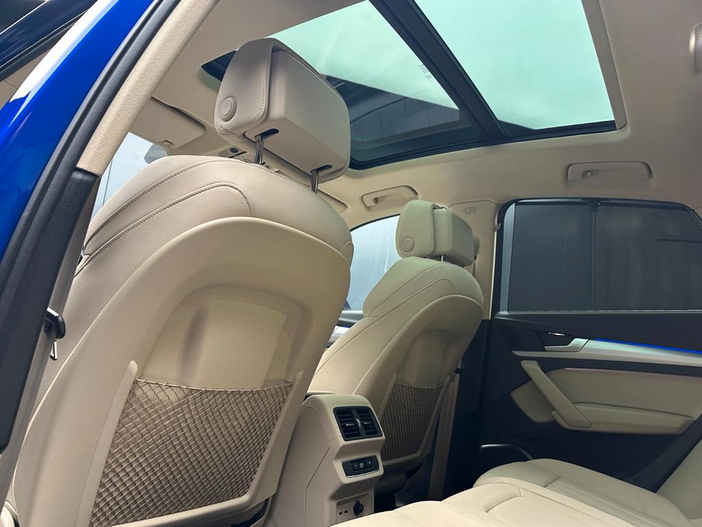 Audi Q5 2024 г. Синий, пробег 49000 км