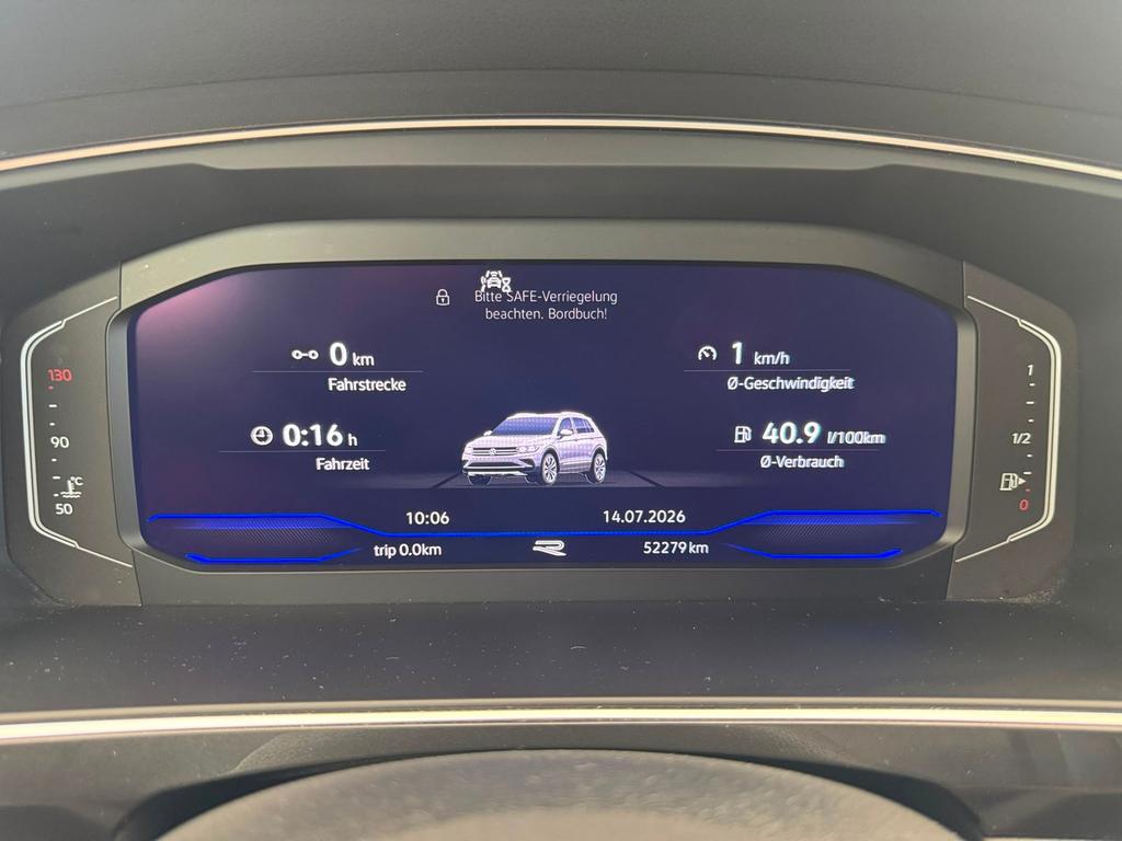 Volkswagen Tiguan 2023 г. Чёрный, пробег 52279 км