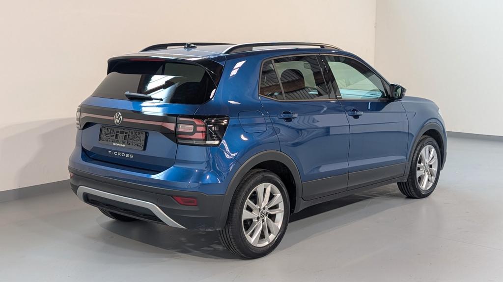 Volkswagen T-Cross 2023 г. Синий, пробег 47899 км
