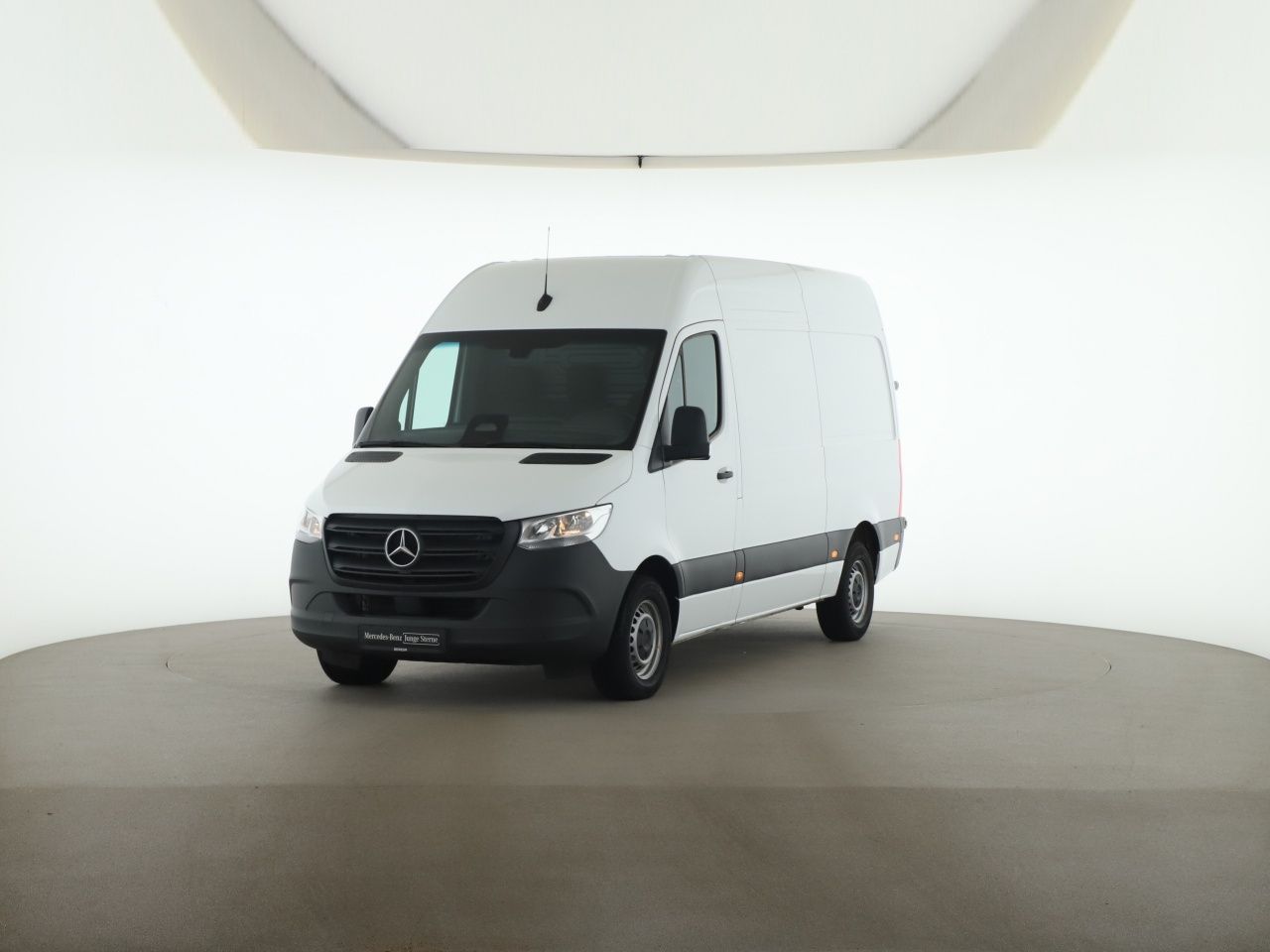 Mercedes-Benz SPRINTER 2025 г. Белый, пробег 34900 км