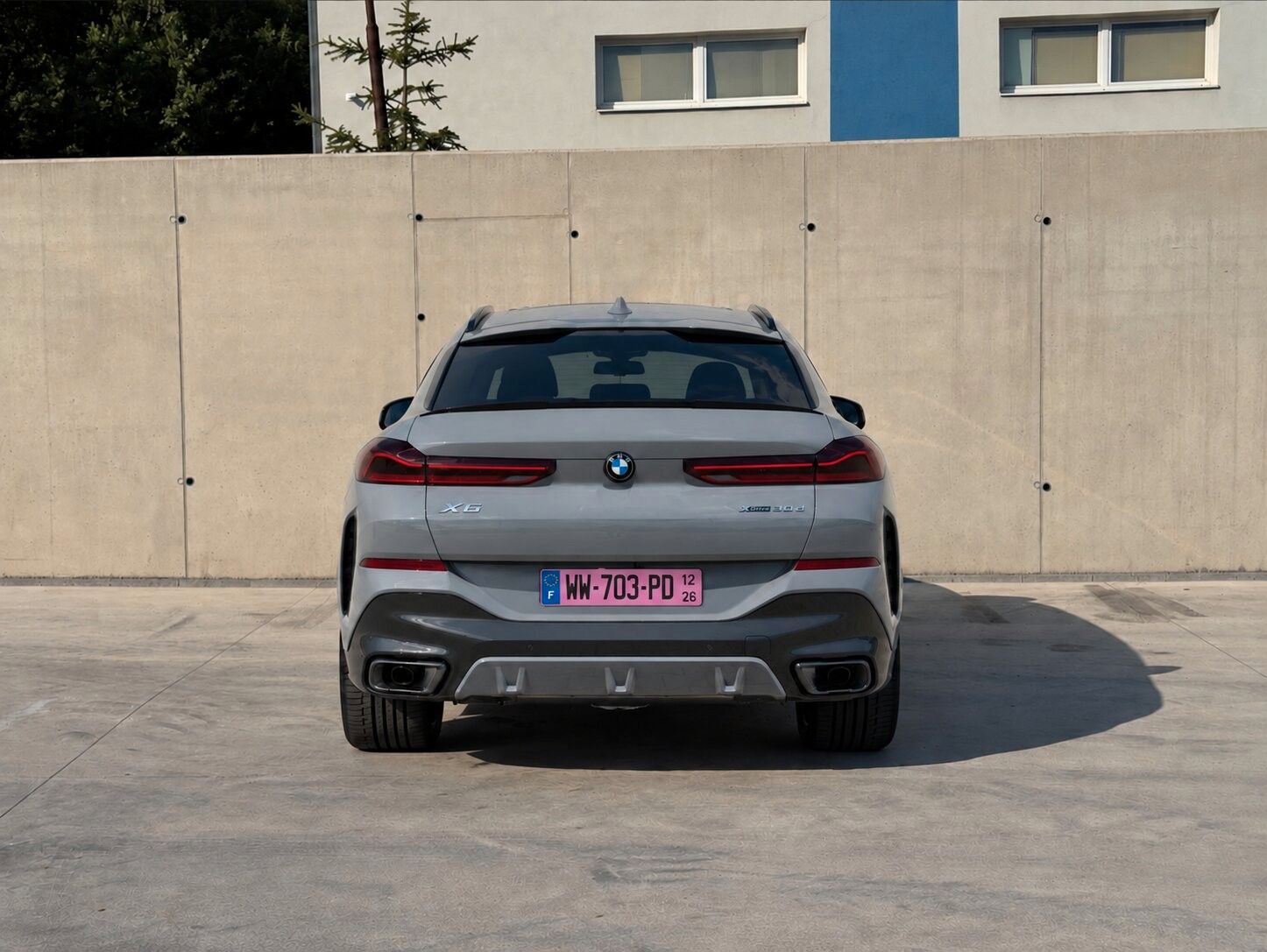 BMW X6 2024 г. Серый, пробег 43092 км