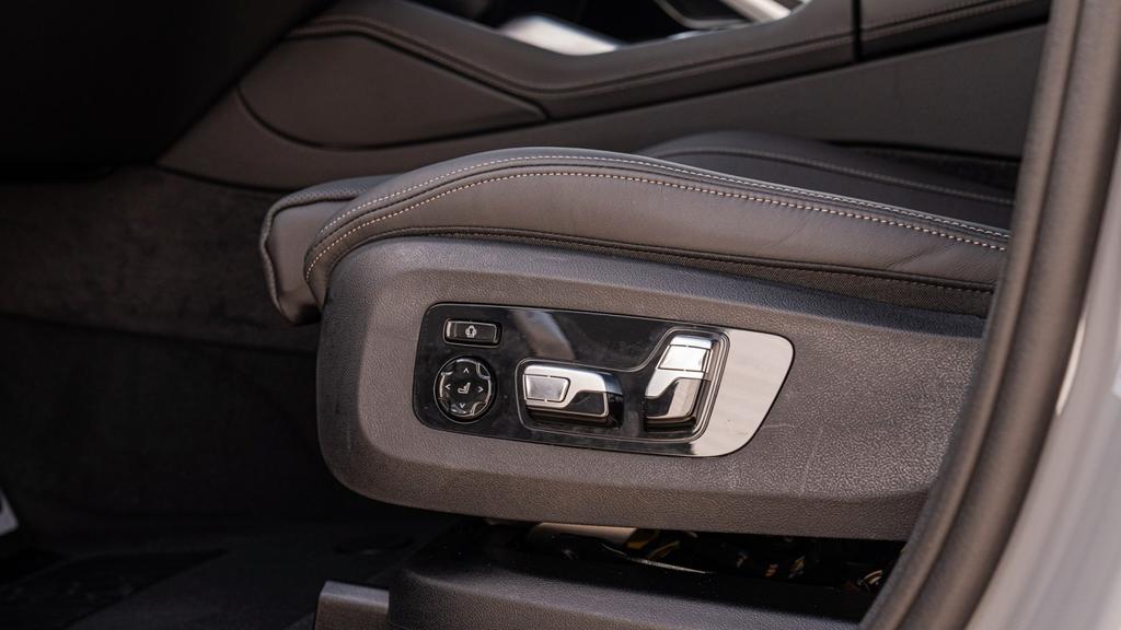 BMW X6 2024 г. Серый, пробег 43092 км