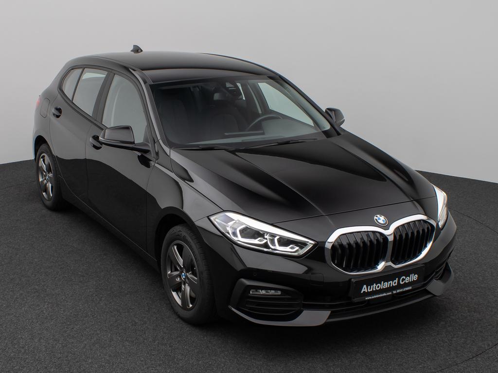 BMW 118 2023 г. Чёрный, пробег 58396 км