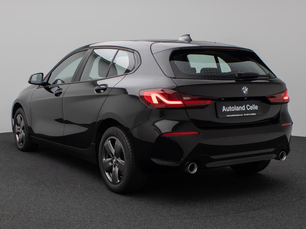 BMW 118 2023 г. Чёрный, пробег 58396 км