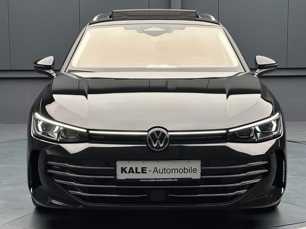 Volkswagen PASSAT VARIANT 2024 г. Чёрный, пробег 34750 км