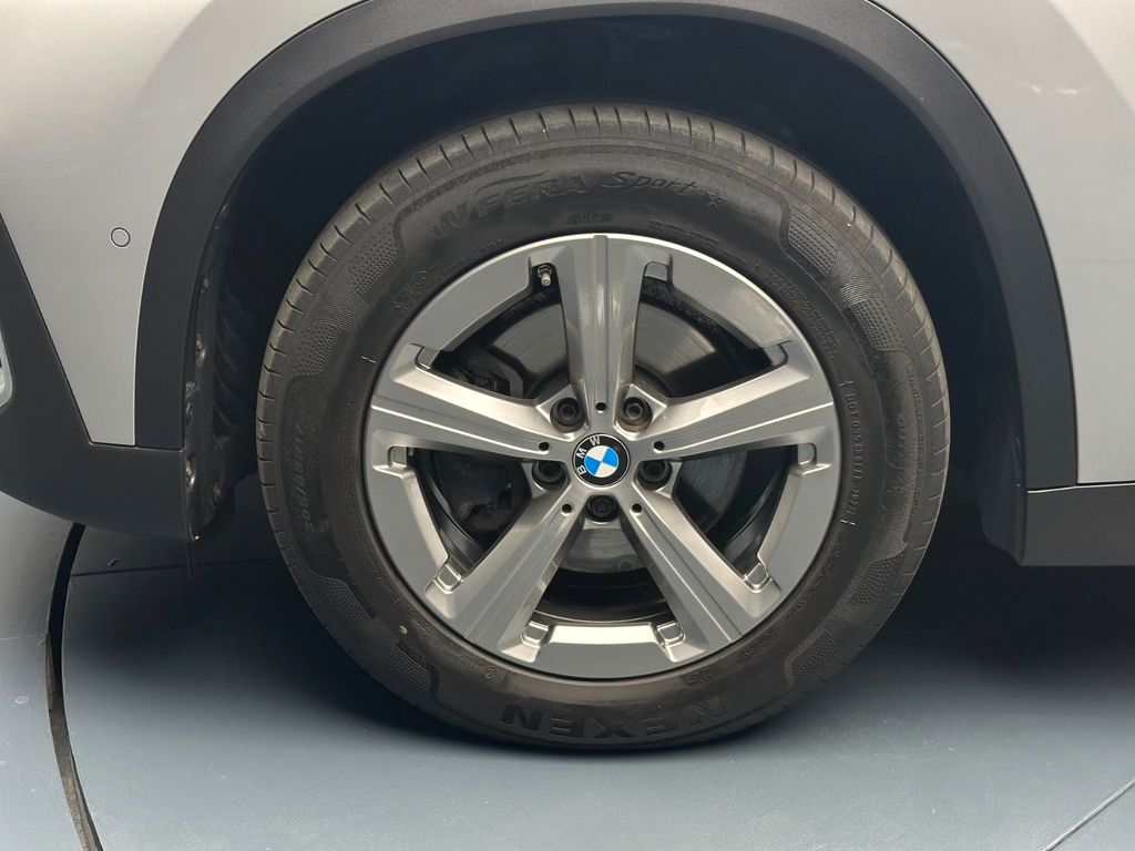 BMW X1 2023 г. Серебристый, пробег 53000 км