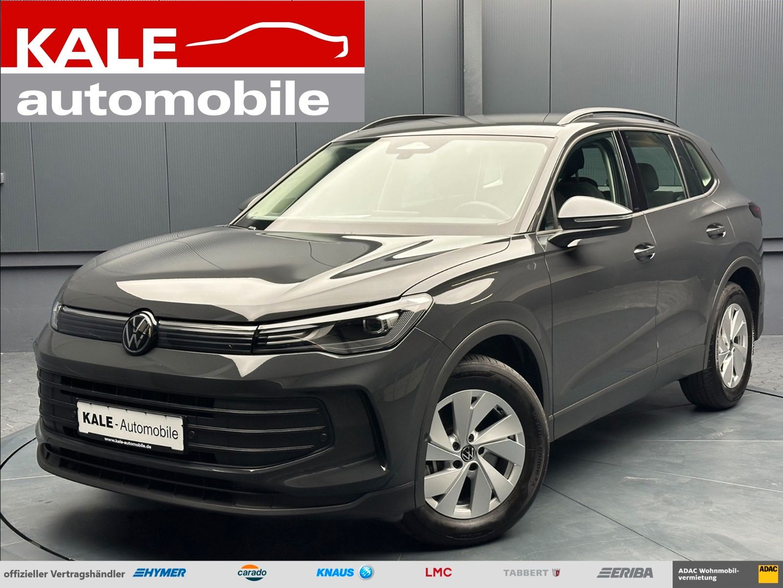 Volkswagen Tiguan 2024 г. Серый, пробег 38700 км