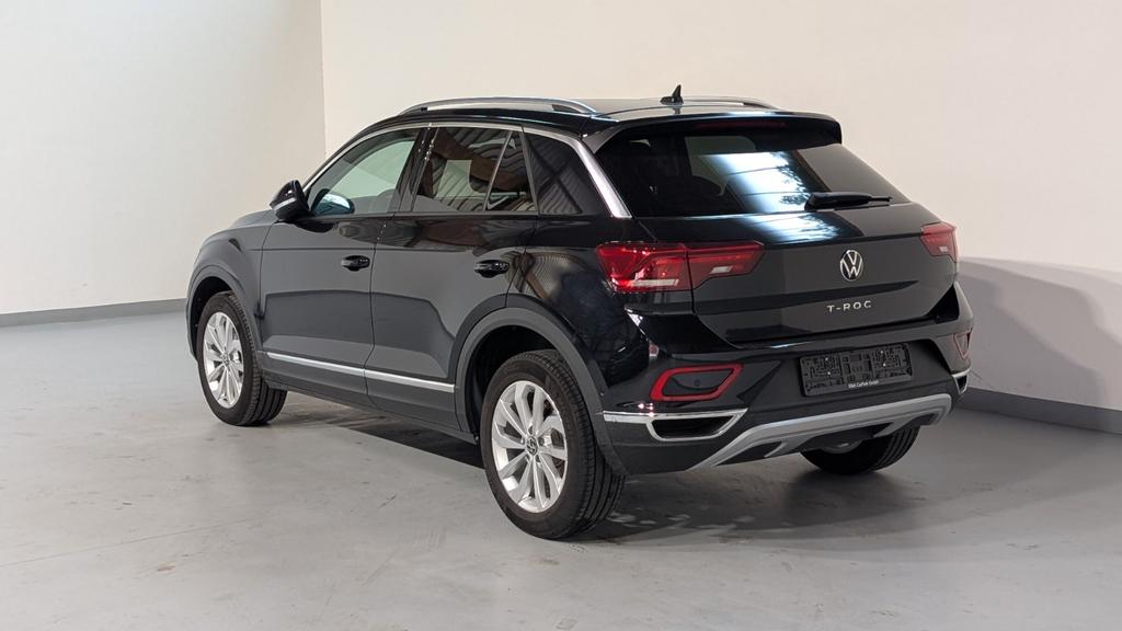 Volkswagen T-Roc 2022 г. Чёрный, пробег 28099 км