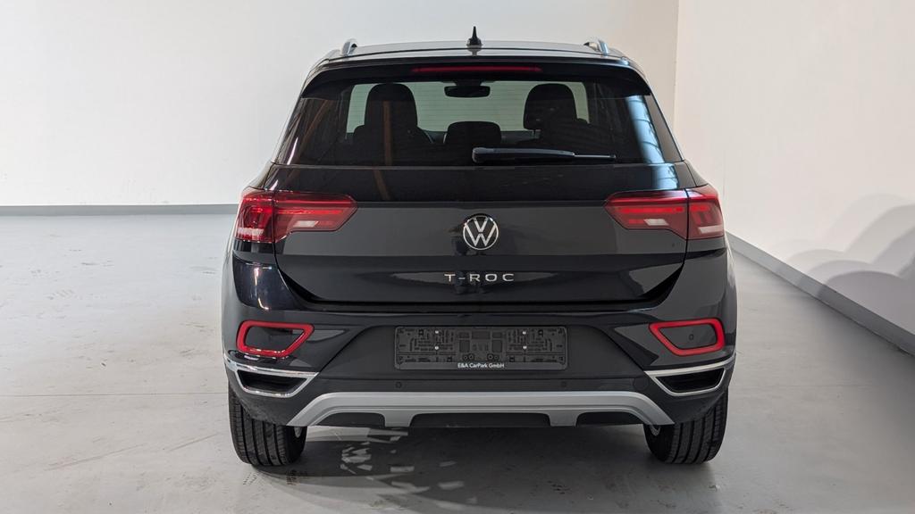 Volkswagen T-Roc 2022 г. Чёрный, пробег 28099 км