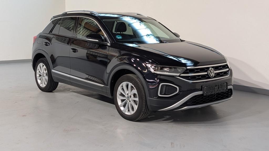 Volkswagen T-Roc 2022 г. Чёрный, пробег 28099 км