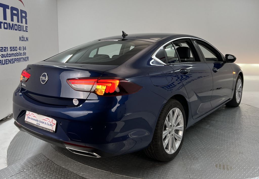 Opel Insignia 2021 г. Синий, пробег 59030 км