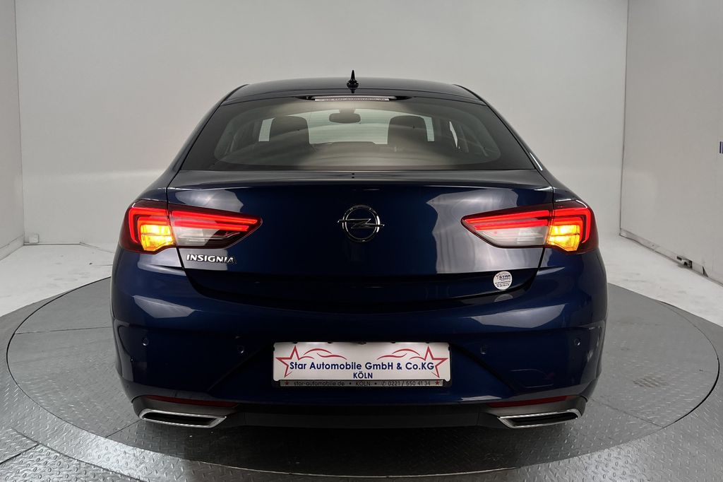 Opel Insignia 2021 г. Синий, пробег 59030 км