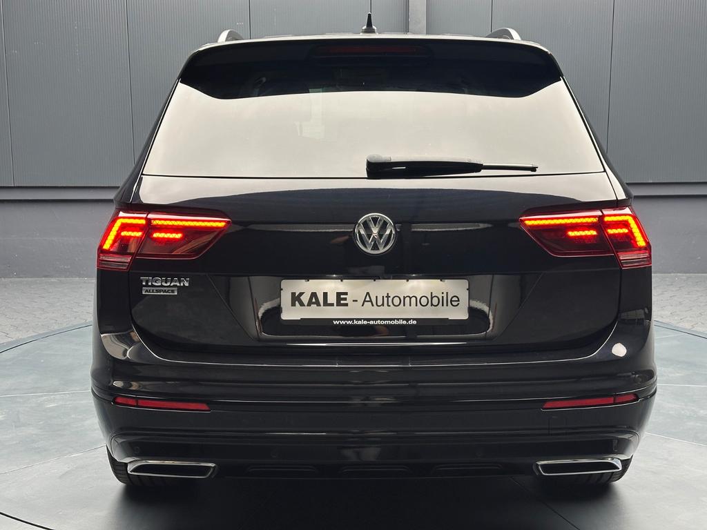 Volkswagen TIGUAN ALLSPACE 2021 г. Чёрный, пробег 49000 км