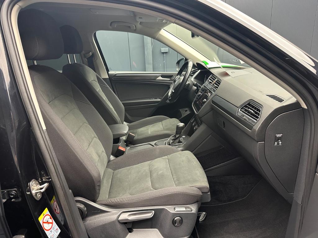 Volkswagen TIGUAN ALLSPACE 2021 г. Чёрный, пробег 49000 км