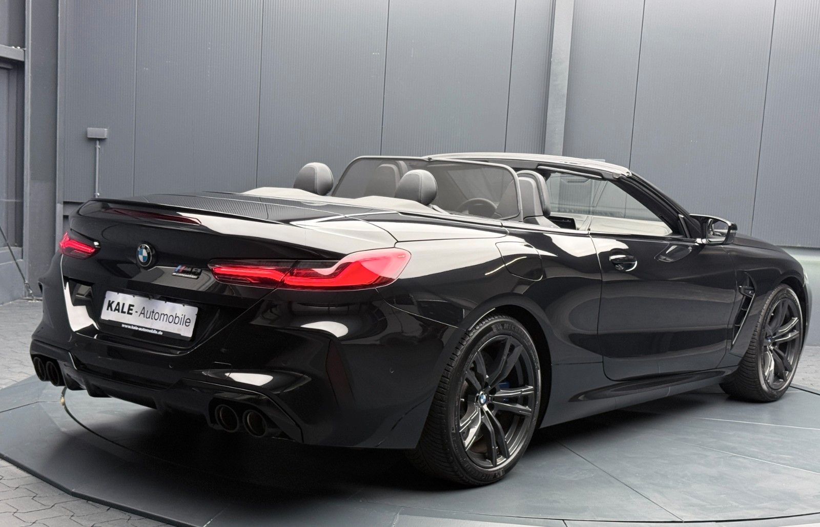 BMW M8 2021 г. Чёрный, пробег 60000 км