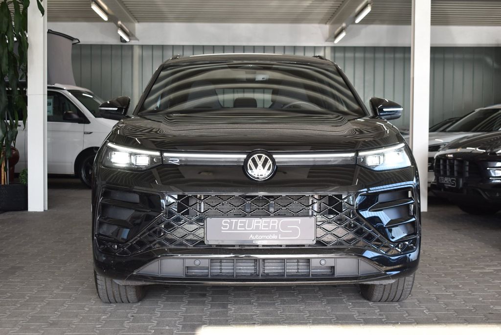 Volkswagen Tayron 2026 г. Чёрный, пробег 25868 км