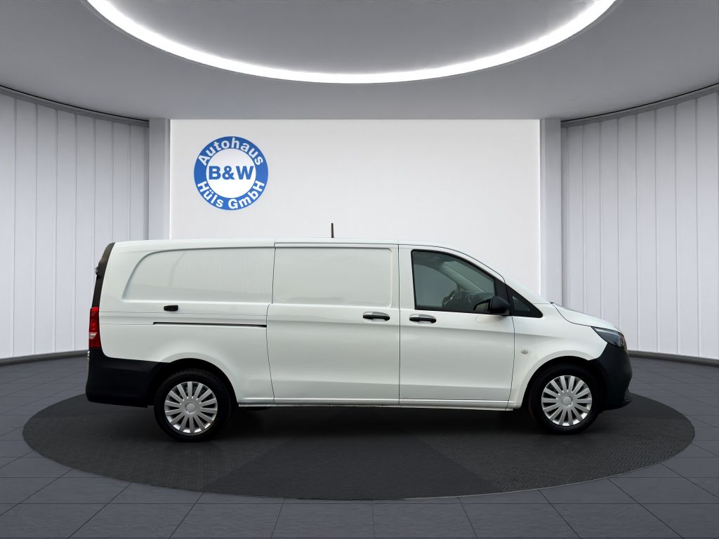 Mercedes-Benz Vito 2024 г. Белый, пробег 57998 км