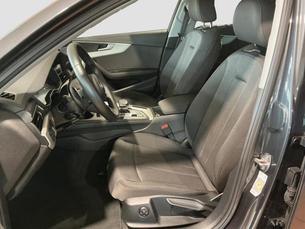 Audi A4 2023 г. Серый, пробег 44837 км