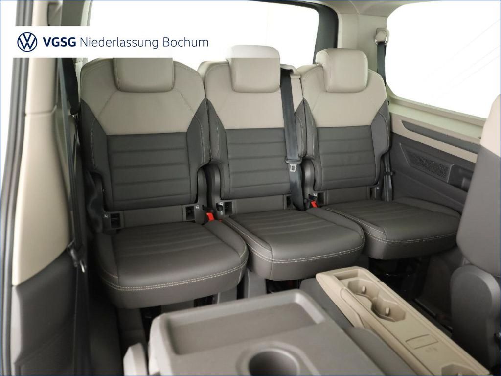 Volkswagen T7 MULTIVAN 2024 г. Белый, пробег 21500 км