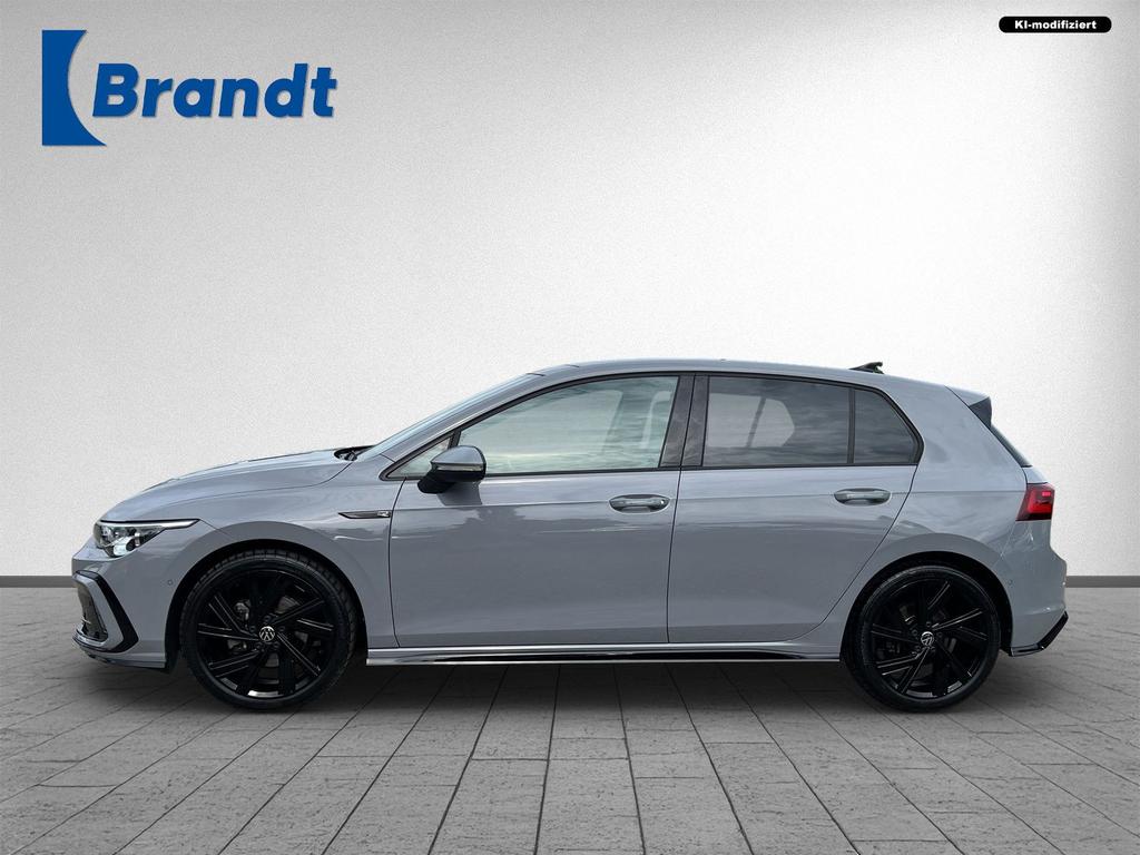 Volkswagen Golf 2024 г. Серый, пробег 23850 км