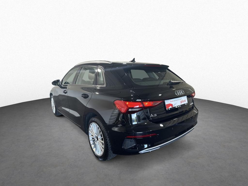 Audi A3 2022 г. Чёрный, пробег 58400 км