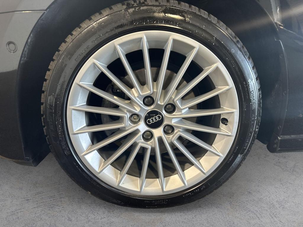 Audi A3 2022 г. Чёрный, пробег 58400 км