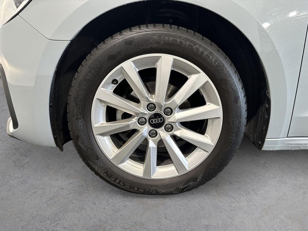Audi A1 2022 г. Серый, пробег 49250 км