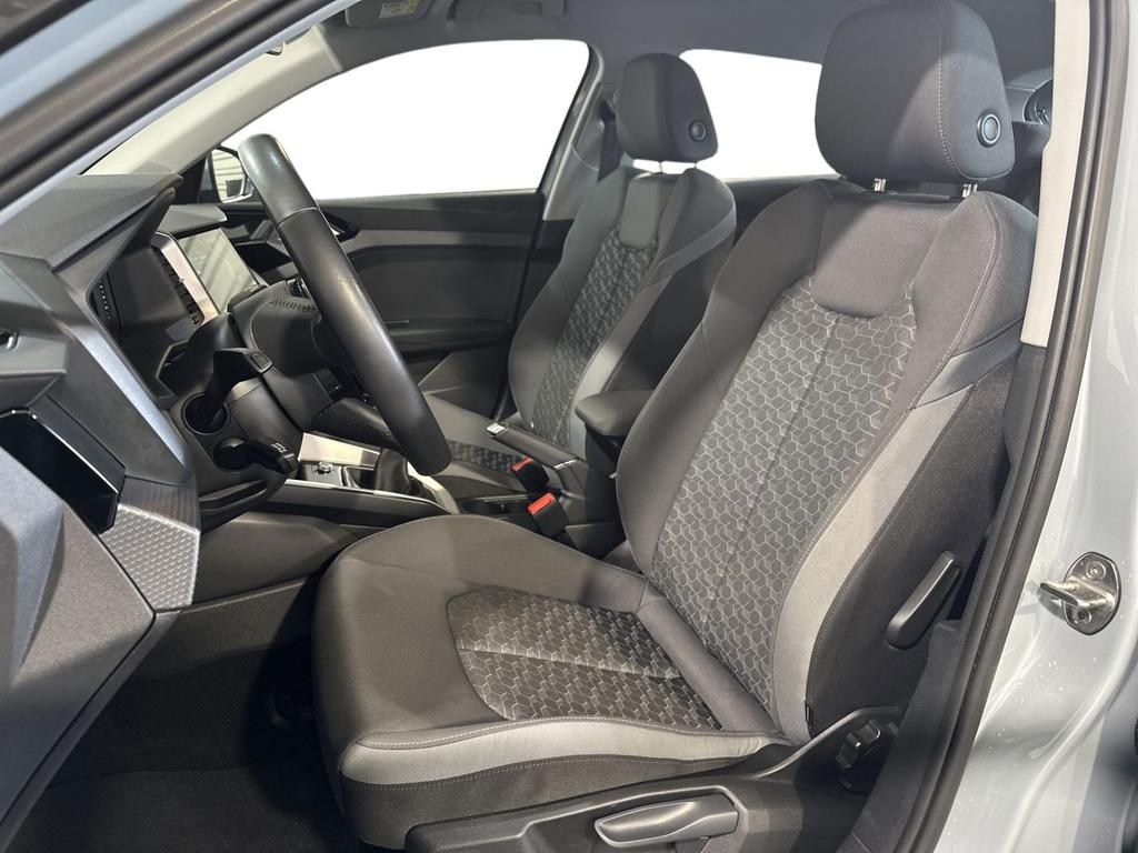 Audi A1 2022 г. Серый, пробег 49250 км