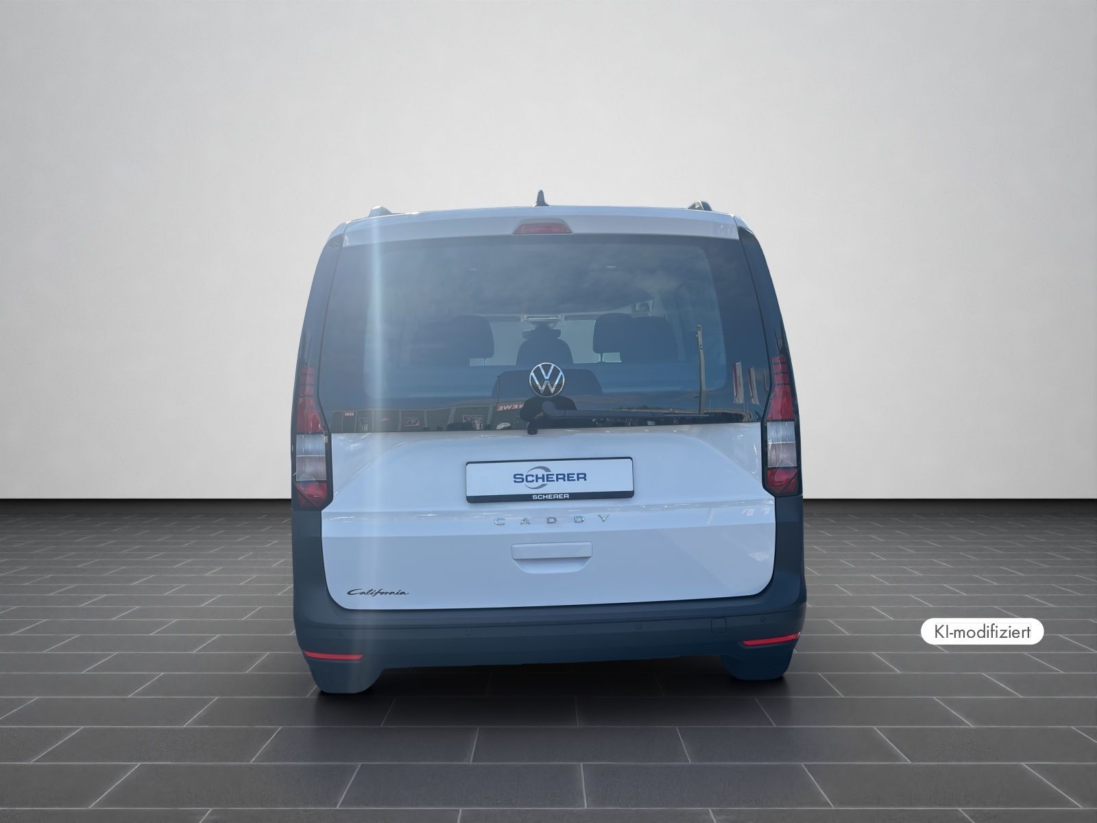 Volkswagen Caddy 2022 г. Белый, пробег 35444 км