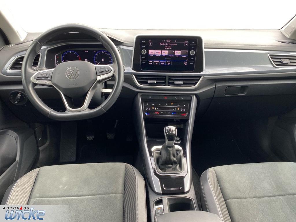 Volkswagen T-Roc 2022 г. Красный, пробег 34502 км