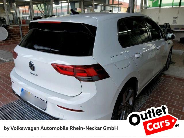 Volkswagen Golf 2022 г. Белый, пробег 49829 км